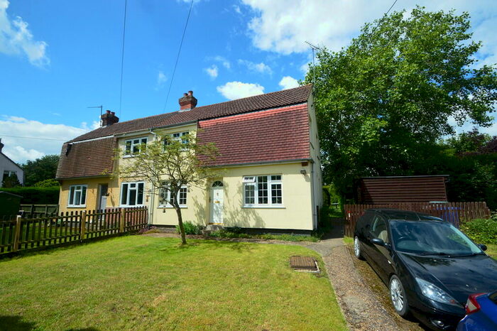 3 Bedroom Semi-Detached House For Sale In The Street, Poslingford, CO10