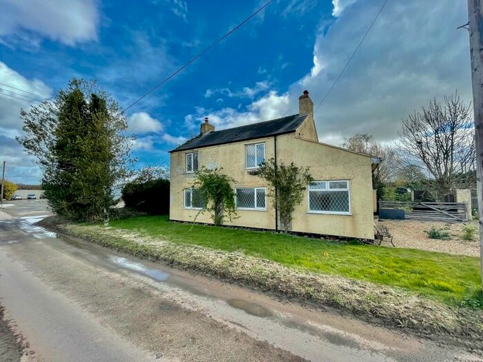 3 Bedroom Detached House For Sale In Hockney Lane, Whaplode, PE12