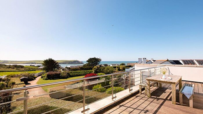 3 Bedroom Flat For Sale In Apartment, Daymer Bay, PL27