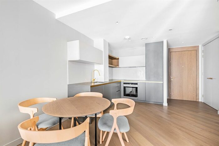 1 Bedroom Flat To Rent In No., Upper Riverside, Cutter Lane, Greenwich Peninsula, SE10