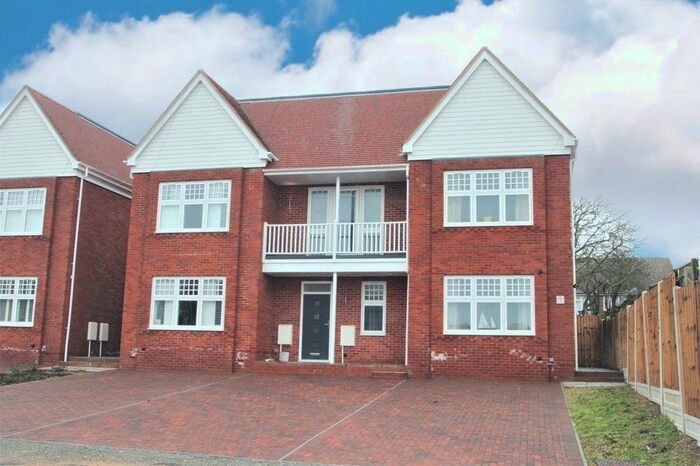 3 Bedroom Terraced House To Rent In Nelsons Place, Nelson Road, Clacton-On-Sea, Essex, CO15