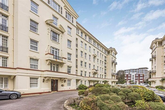 3 Bedroom Flat For Sale In Bath Road, Bath Hill Court Bath Road, BH1