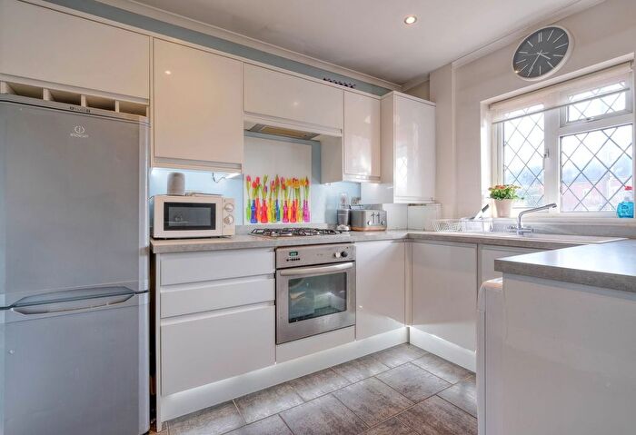 2 Bedroom Terraced House For Sale In Ednall Lane, Central Bromsgrove, Bromsgrove, B60