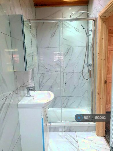 6 Bedroom Semi-Detached House To Rent In Eagle Road, Wembley, HA0