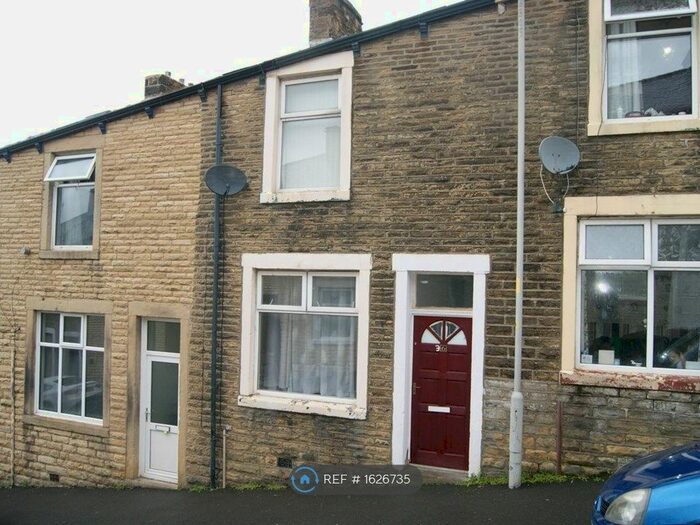 2 Bedroom Terraced House To Rent In Castle Street, Brierfield, Nelson, BB9