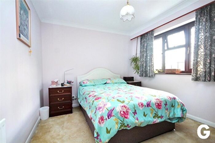4 Bedroom Detached House For Sale In North Poulner Road, Ringwood, Hampshire, BH24
