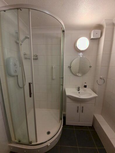 1 Bedroom Flat To Rent In - Whitegate Drive, Blackpool, Lancashire, FY3