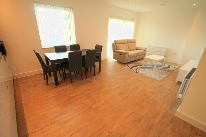 2 Bedroom Apartment To Rent In Stirling Drive, Luton, LU2