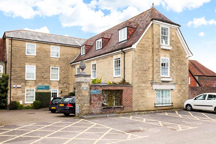 2 Bedroom Flat To Rent In The Courtyard, Shaftesbury, Dorset, SP7