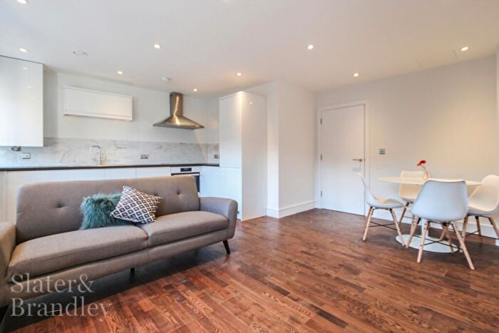 2 Bedroom Apartment To Rent In Carrington Street, Nottingham, Nottinghamshire, NG1