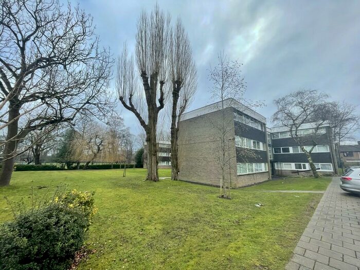 2 Bedroom Apartment To Rent In Elmwood Court, Pershore Road, B5
