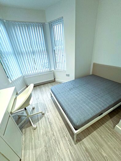 Studio To Rent In Wanstead Park Road, Ilford, IG1