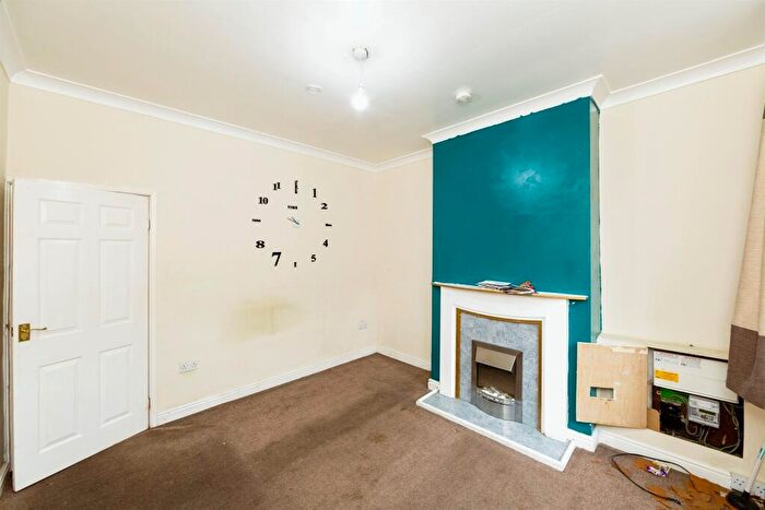 3 Bedroom Terraced House For Sale In Schofield Street, Mexborough, S64