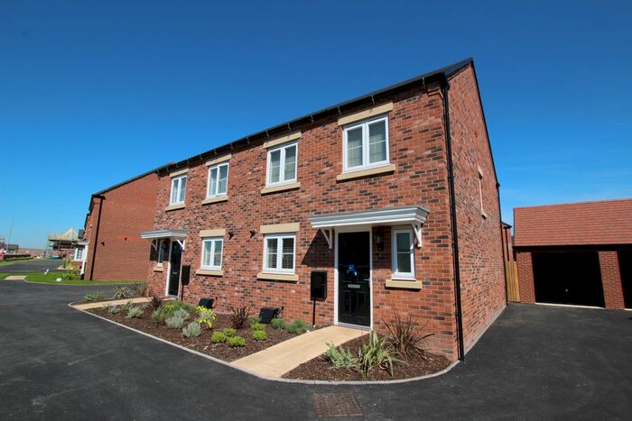 4 Bedroom Semi-Detached House To Rent In Wells Road, Edwalton, Nottingham, NG12