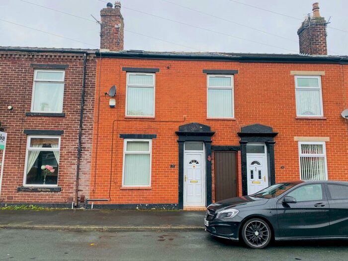 3 Bedroom Property To Rent In Cranbourne Street, Chorley, PR6