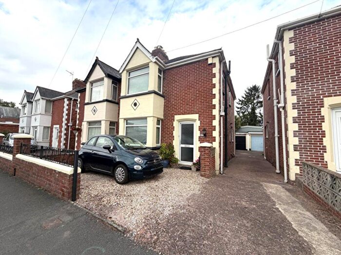 3 Bedroom Semi Detached House For Sale In Wardrew Road, Exeter, EX4
