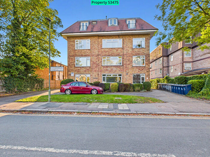 2 Bedroom Flat For Sale In Sunningfields Road, London, NW4