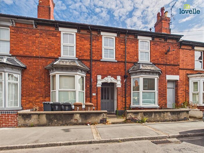 6 Bedroom Terraced House For Sale In Foster Street, Lincoln, LN5