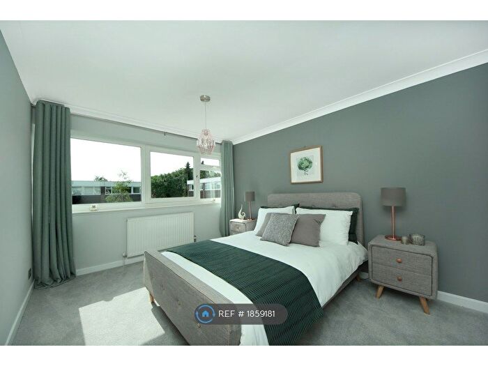 4 Bedroom Terraced House To Rent In Whiteledges, London, W13