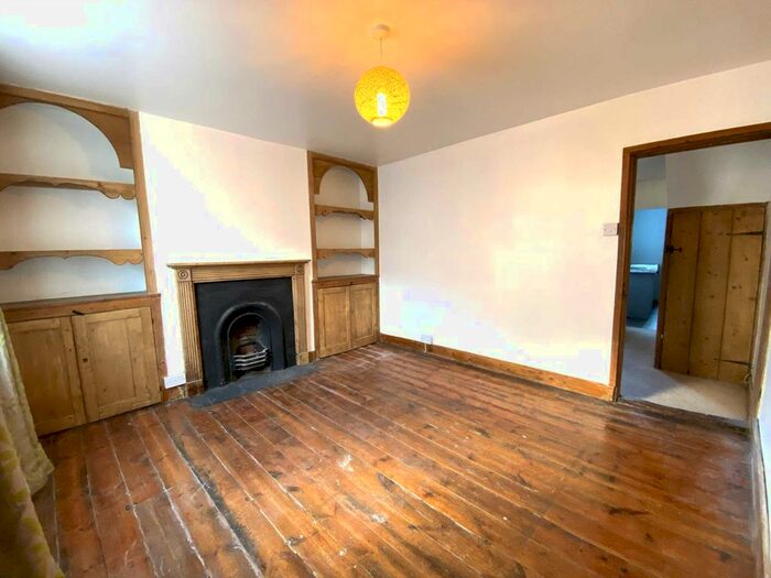 4 Bedroom Terraced House To Rent In Wincheap, Canterbury, CT1