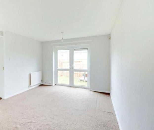 1 Bedroom Bungalow To Rent In Pennine Road, Slough, SL2