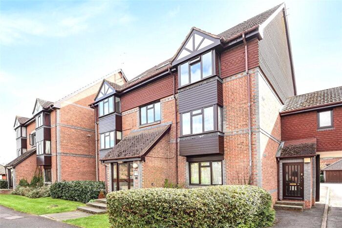 Studio To Rent In Rowe Court, Grovelands Road, Reading, Berkshire, RG30