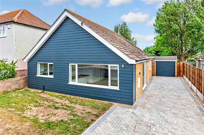 3 Bedroom Detached Bungalow For Sale In Dunes Road, Greatstone, Kent, TN28
