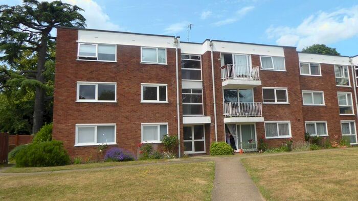 2 Bedroom Flat To Rent In Manning Court, Eastbury Road, Watford, WD19