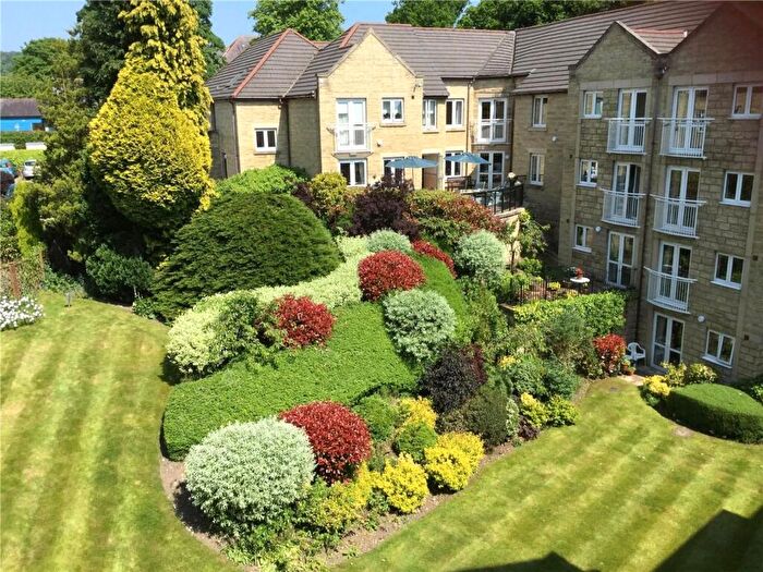 2 Bedroom Flat For Sale In Beech Street, Bingley, West Yorkshire, BD16