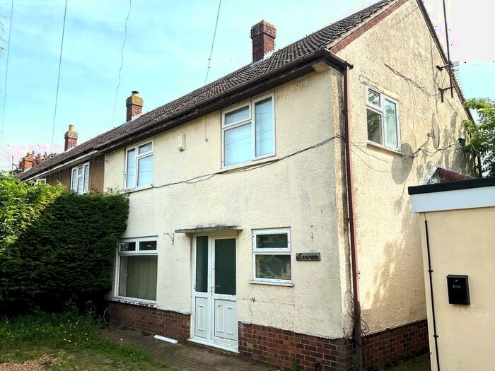 3 Bedroom Semi-Detached House To Rent In Bramley Road, Wisbech, PE13