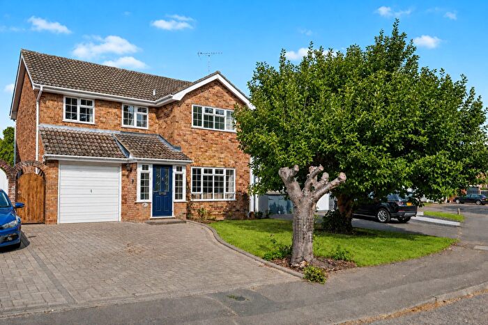 4 Bedroom Detached House For Sale In Gablefields, Sandon, Chelmsford, CM2
