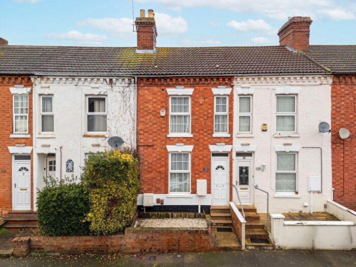 2 Bedroom Terraced House For Sale In Winstanley Road, Wellingborough, NN8
