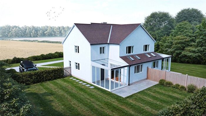 3 Bedroom Semi-Detached House For Sale In Howells Farm Cottages, Maypole Road, Maldon, Essex, CM9