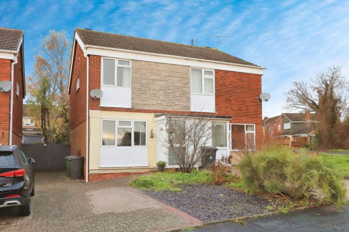 3 Bedroom Semi Detached House For Sale In Mallory Drive, Kidderminster, DY11