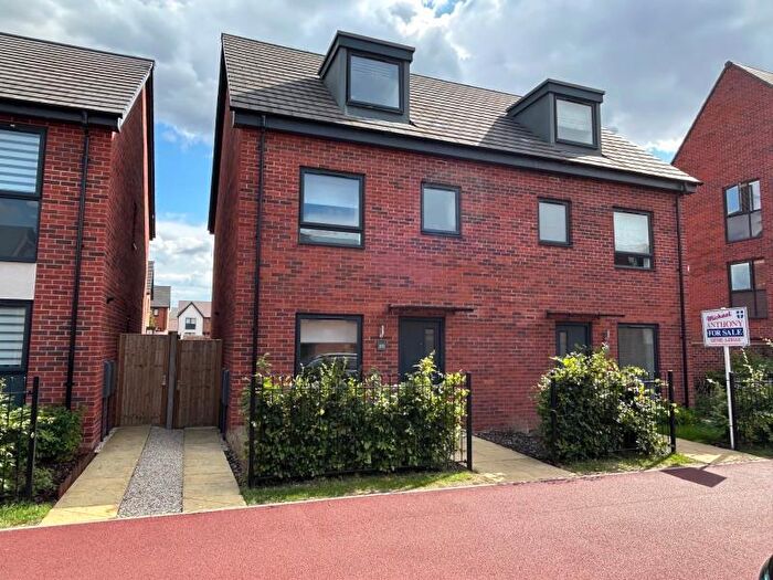 4 Bedroom Semi-Detached House To Rent In Burney Drive, Glebe Farm, MK17