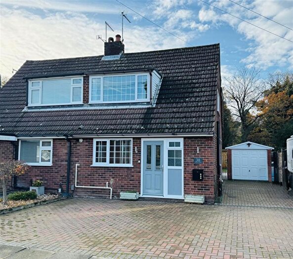 3 Bedroom Chalet For Sale In Temple Road, Ipswich, IP3