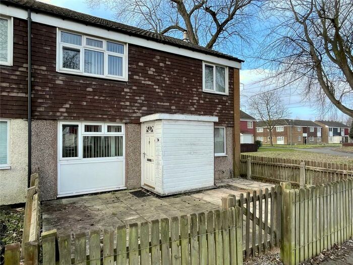 3 Bedroom Semi-Detached House To Rent In Cheltenham Drive, Birmingham, West Midlands, B36