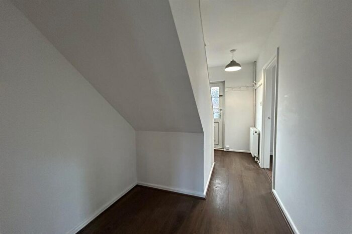2 Bedroom Detached House To Rent In Wyke Regis, DT4