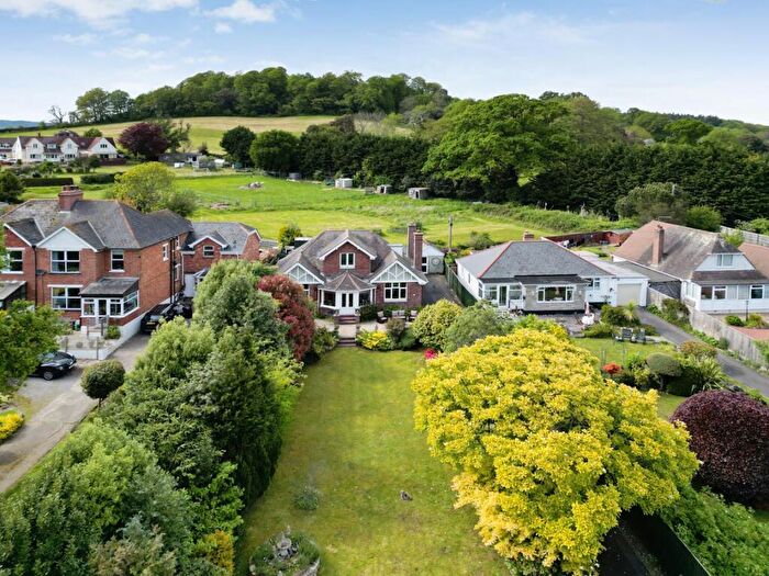4 Bedroom Detached House For Sale In Warren Road, Dawlish Warren, EX7
