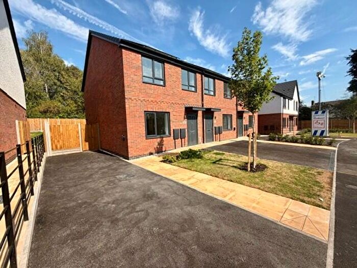 3 Bedroom House To Rent In Agnes Drive, Ripley, DE5