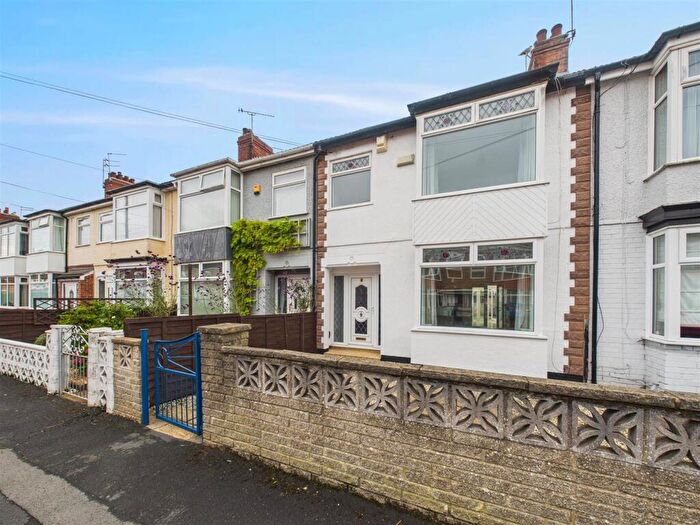 3 Bedroom Terraced House For Sale In Graham Venue, Hessle Road, Hull, HU4