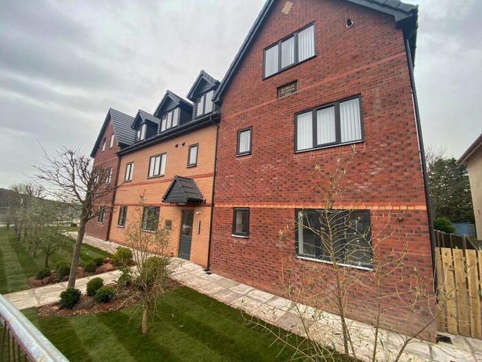 2 Bedroom Flat To Rent In Bolton Road East, Bromborough, CH62