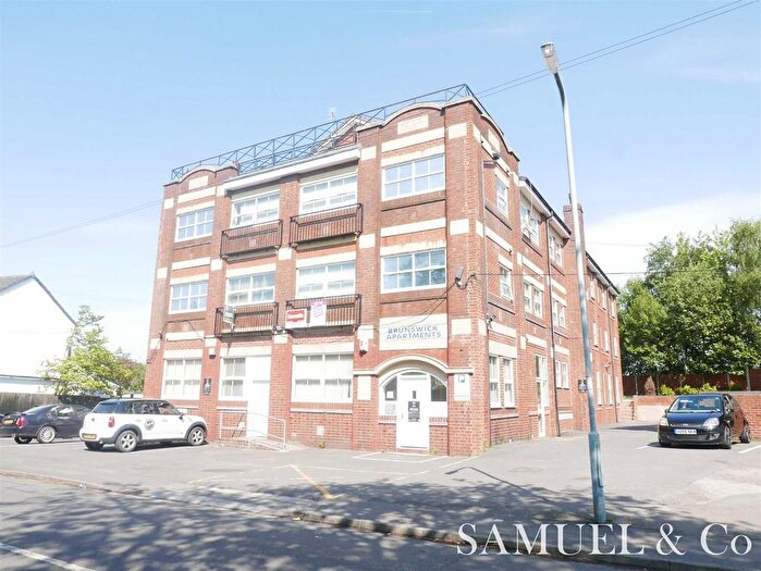 Studio To Rent In Brunswick Park Road, Wednesbury, WS10