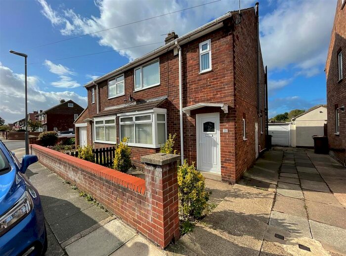 2 Bedroom Semi-Detached House To Rent In Berkeley Avenue, Hartlepool, TS25