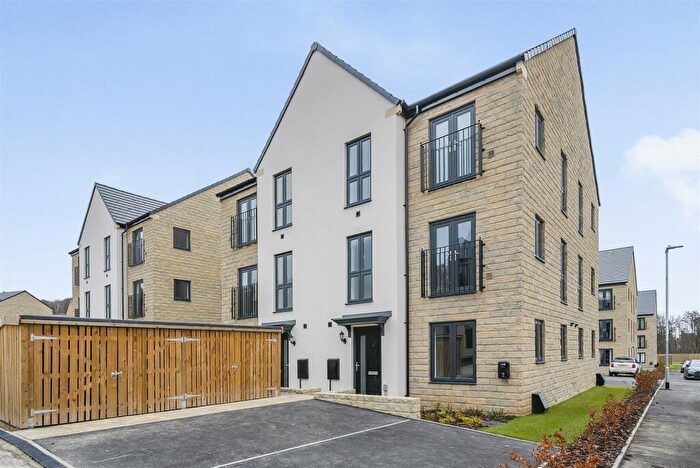 2 Bedroom Semi-Detached House To Rent In Millstone Way, Woodside Vale, Horsforth, LS16