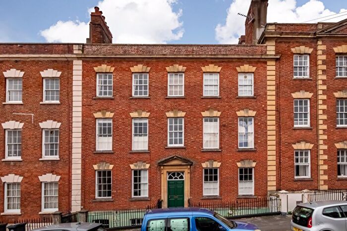 1 Bedroom Flat For Sale In Albermarle Row, Bristol, BS8