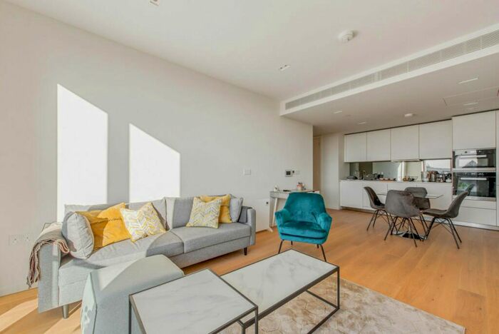 1 Bedroom Flat To Rent In Lillie Square, London, SW6