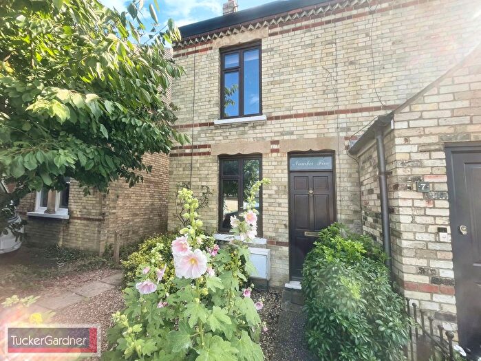 2 Bedroom Property To Rent In Histon, Cambridge, CB24