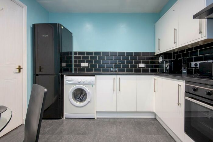 2 Bedroom Flat For Sale In Denwood, Summerhill, Aberdeen, AB15