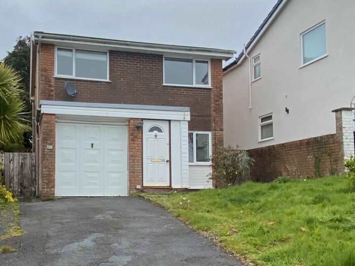 3 Bedroom Property For Sale In Maesceinion, Waunfawr, Aberystwyth, SY23